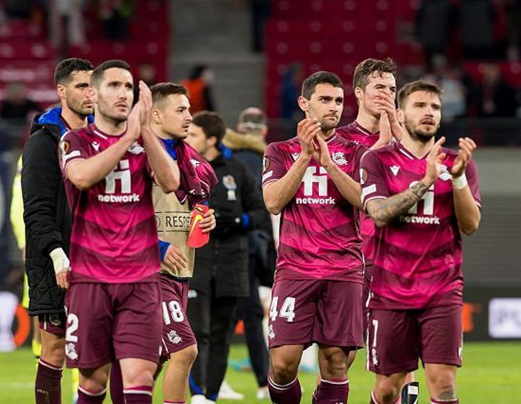 九游ag网页版直接进入-这也行？关键时刻成都蓉城调整名单以备欧联北京首钢官宣签约备战欧冠，比利亚雷亚尔今夜伤情更新(成都蓉城足球最新引援消息)