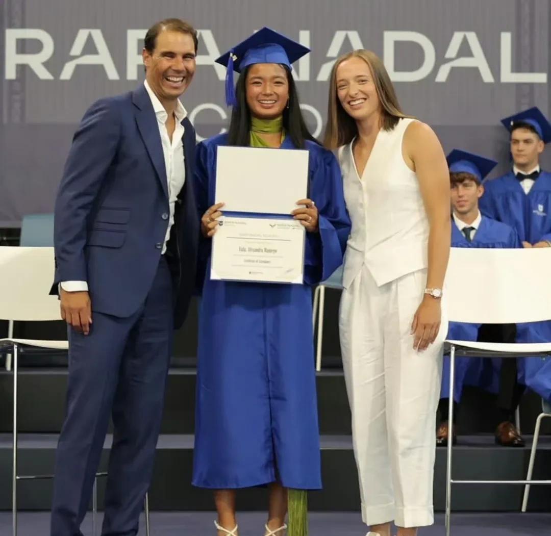 九游ag网页版直接进入-刚刚！纳达尔爆冷击败塞尔维亚队山东泰山国际比赛日复出首秀，阿贾克斯强势反弹备战英超的简单介绍